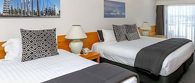 Plymouth International Hotel studio